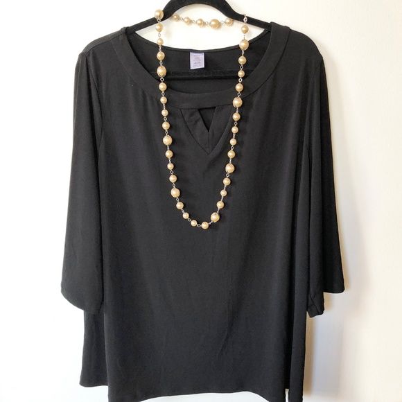🌸 SOLD 🌸 Black blouse 3/4 sleeves - Picture 2 of 5